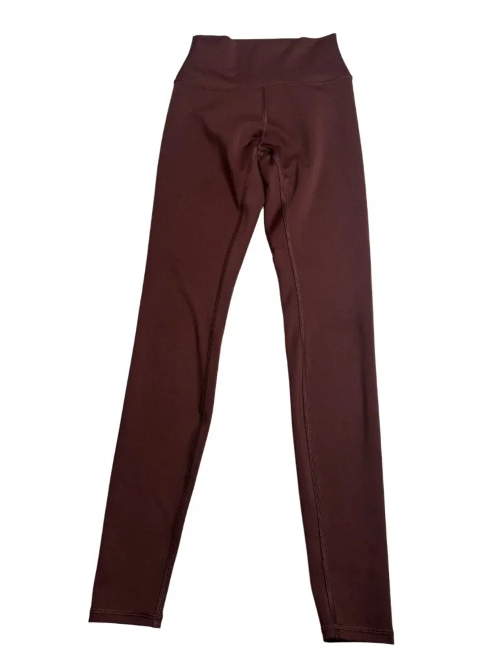 ALO Yoga High-Waist Airlift Leggings in Cherry Cola